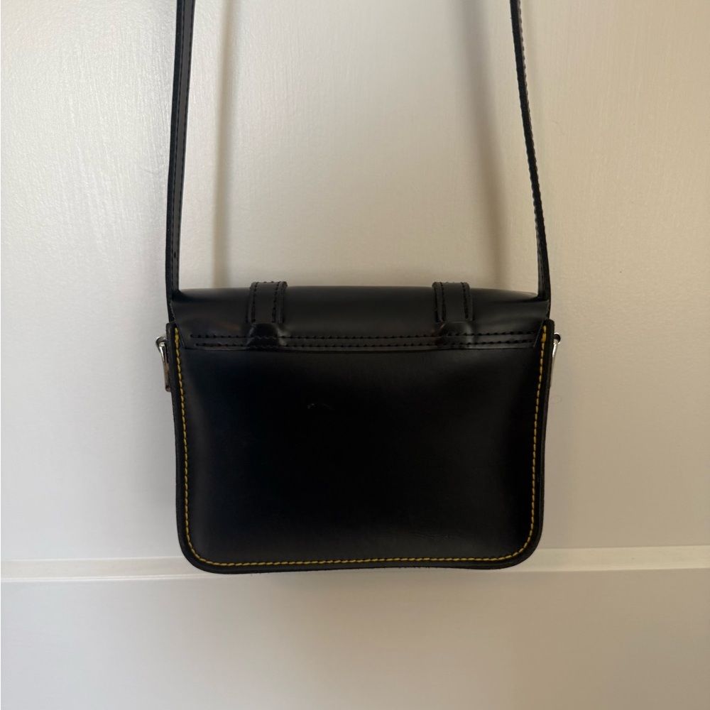 Small Dr Martens crossbody purse - Picture 5 of 8